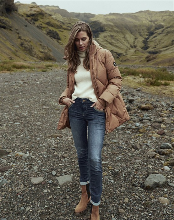 Naomi Shade Blue Jeans